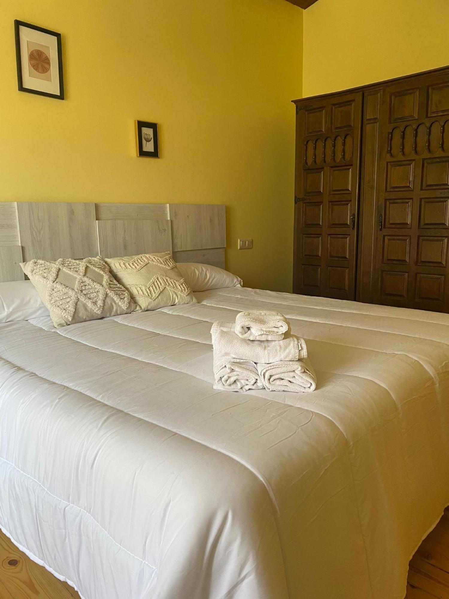 Hotel Restaurante Agapio De Tresnino Quintanilla de Onésimo المظهر الخارجي الصورة