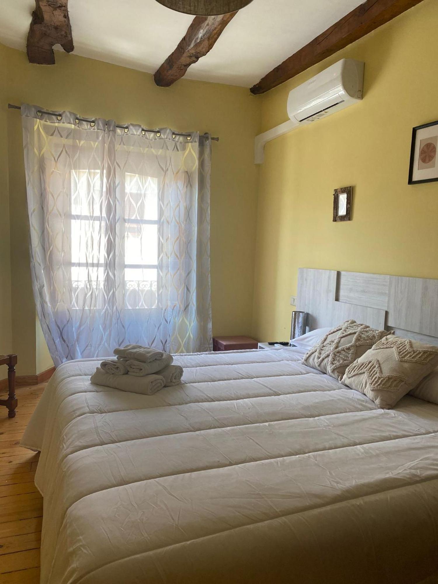 Hotel Restaurante Agapio De Tresnino Quintanilla de Onésimo المظهر الخارجي الصورة