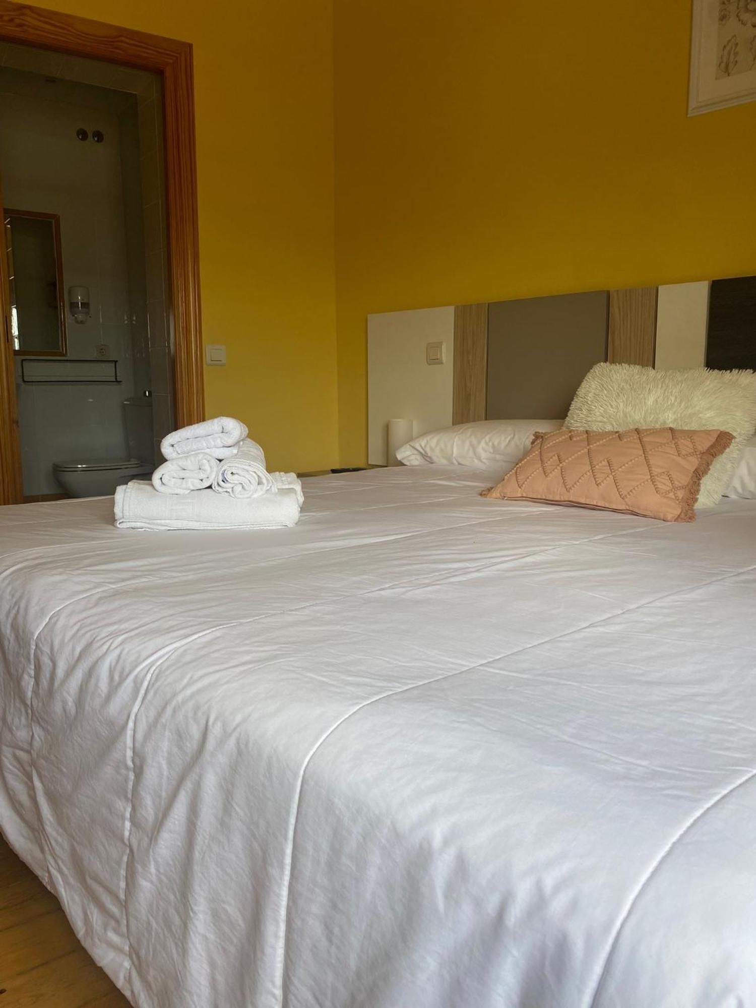 Hotel Restaurante Agapio De Tresnino Quintanilla de Onésimo المظهر الخارجي الصورة