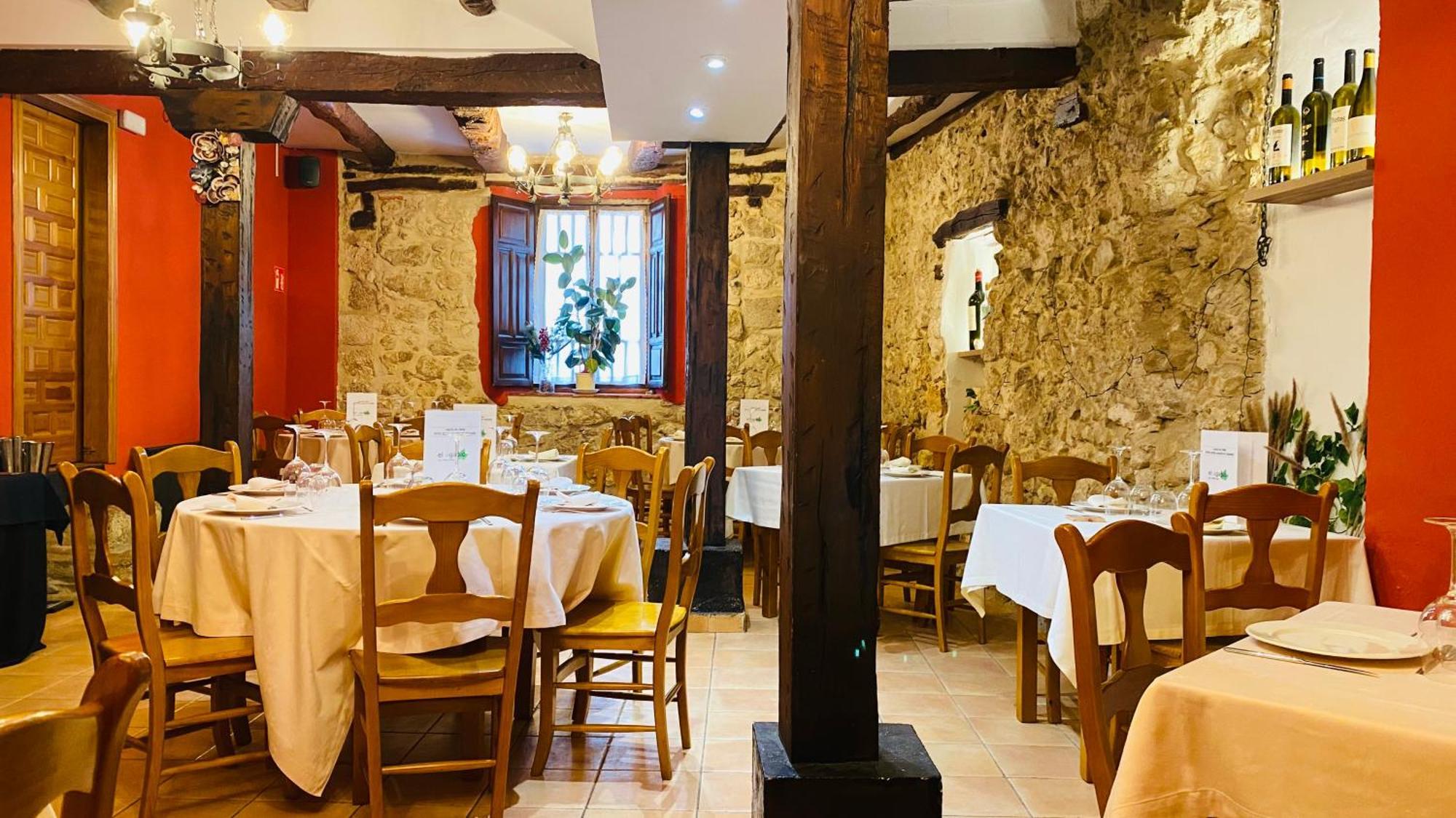 Hotel Restaurante Agapio De Tresnino Quintanilla de Onésimo المظهر الخارجي الصورة